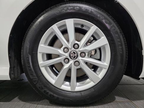 Used 2026 Toyota Camry LE FWD image 25