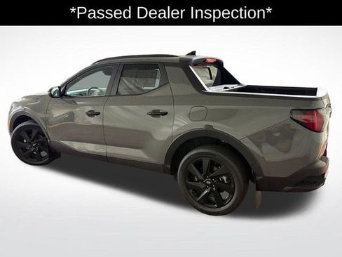 Used 2023 Hyundai Santa Cruz Night AWD/4WD image 2