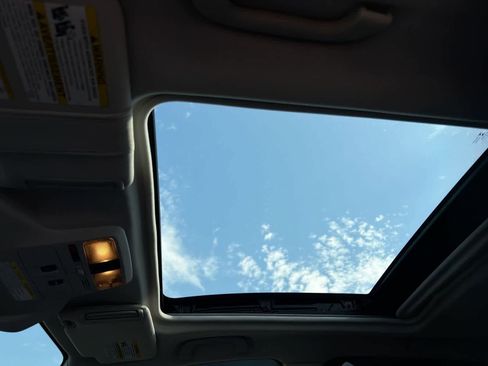 Used 2017 Subaru Forester 2.5i Premium image 20