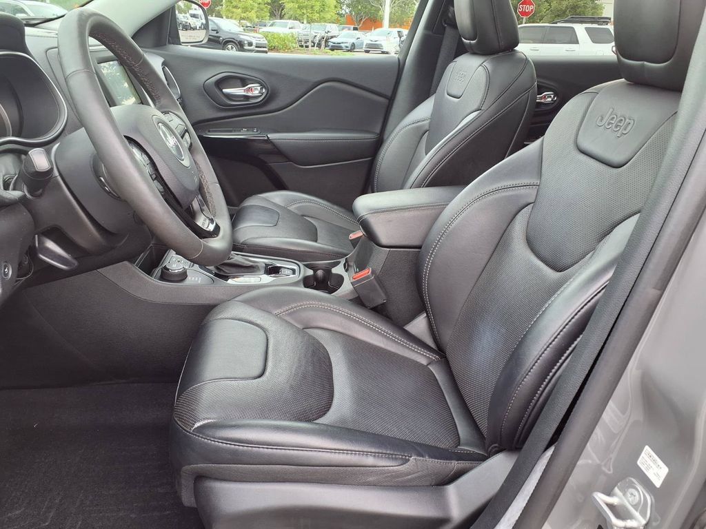 Used 2023 Jeep Cherokee Altitude Lux w/ Lux Elite Package AWD/4WD image 27