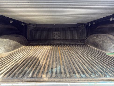 Used 2012 RAM 1500 Express image 20