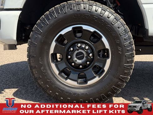 Used 2025 Ford F250 Lariat w/ Tremor Off-Road Package AWD/4WD image 14