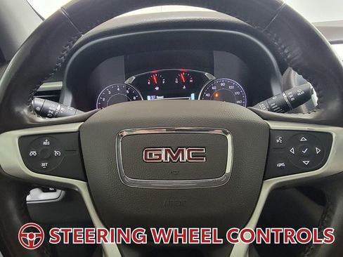 Used 2019 GMC Acadia SLT AWD/4WD image 18