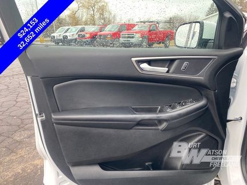 Used 2022 Ford Edge SEL w/ Convenience Package AWD/4WD image 11