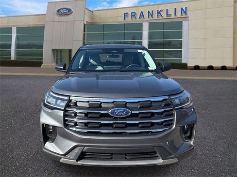 New 2026 Ford Explorer Active w/ Active Comfort Package image 2