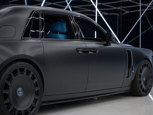 Used 2023 Rolls-Royce Phantom Sedan image 15