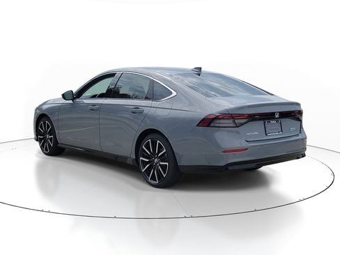 New 2026 Honda Accord Touring image 4