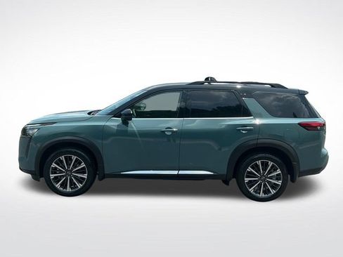 New 2026 Nissan Pathfinder Platinum AWD/4WD image 3