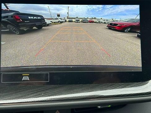 Used 2022 Buick Envision Preferred image 24