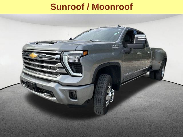 Used 2025 Chevrolet Silverado 3500 High Country w/ High Country Premium Package AWD/4WD image 5