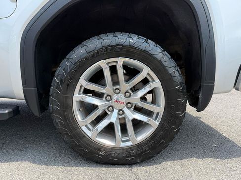 Used 2021 GMC Sierra 1500 SLT AWD/4WD image 39