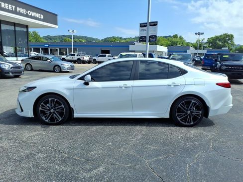 Used 2026 Toyota Camry XSE w/ Premium Plus Package AWD/4WD image 6
