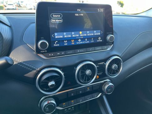 Used 2025 Nissan Sentra SV image 17