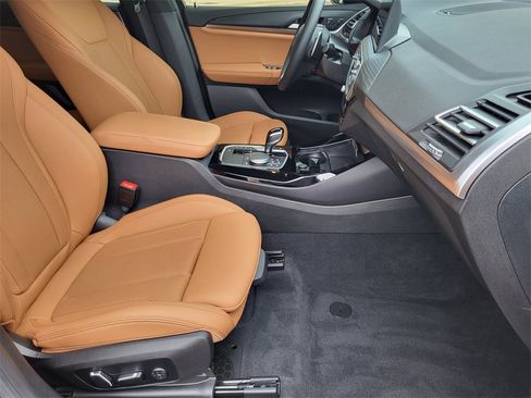 Used 2024 BMW X3 xDrive30i w/ Premium Package image 16