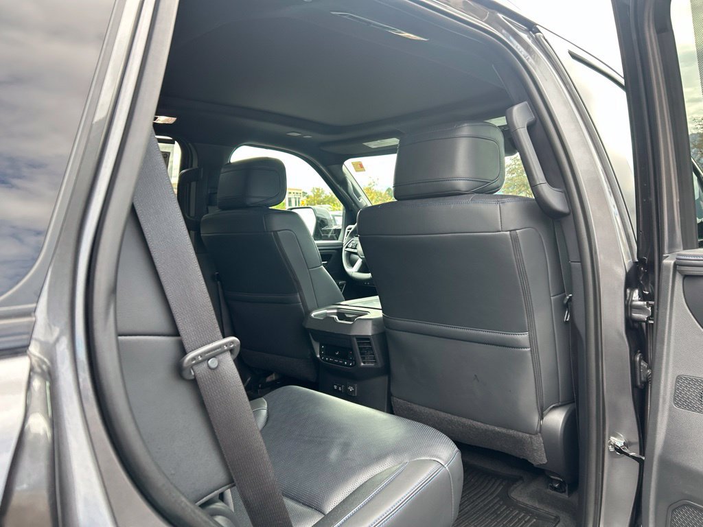 Used 2024 Toyota Sequoia Platinum AWD/4WD image 15