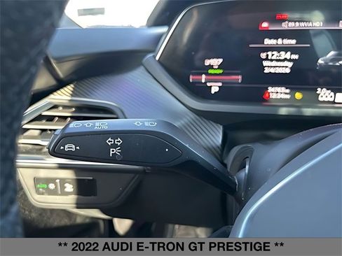 Used 2022 Audi e-tron GT Prestige image 24