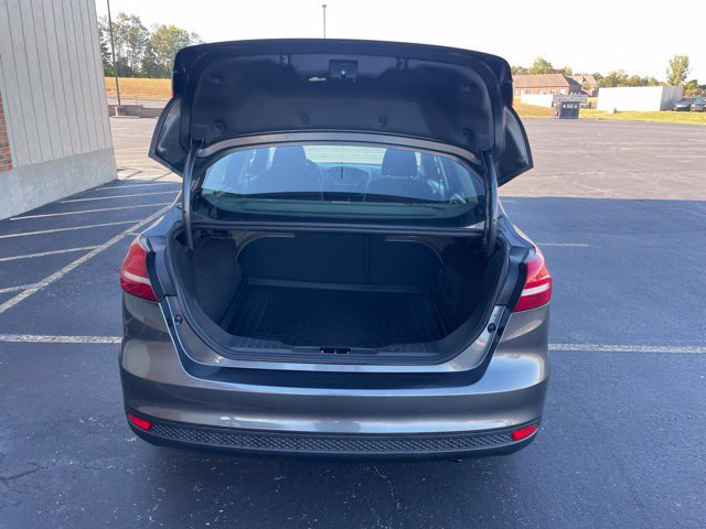 Used 2018 Ford Focus SE w/ Interior Protection Package FWD image 50