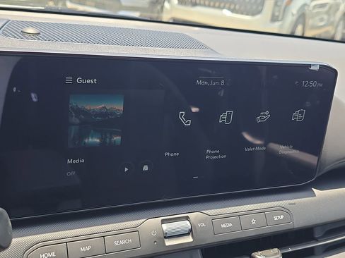 New 2026 Kia K4 FWD image 22