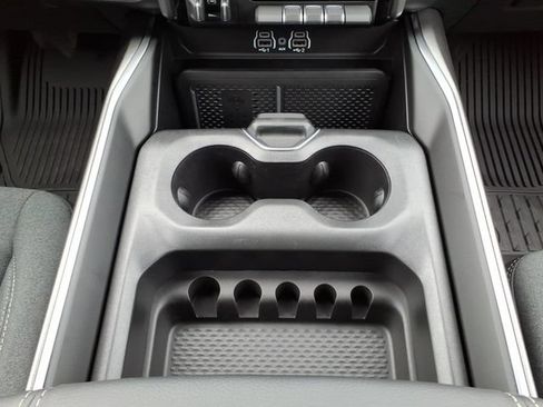 New 2026 RAM 1500 Big Horn AWD/4WD image 24