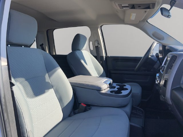 Used 2017 RAM 2500 Tradesman w/ Chrome Appearance Group AWD/4WD image 24