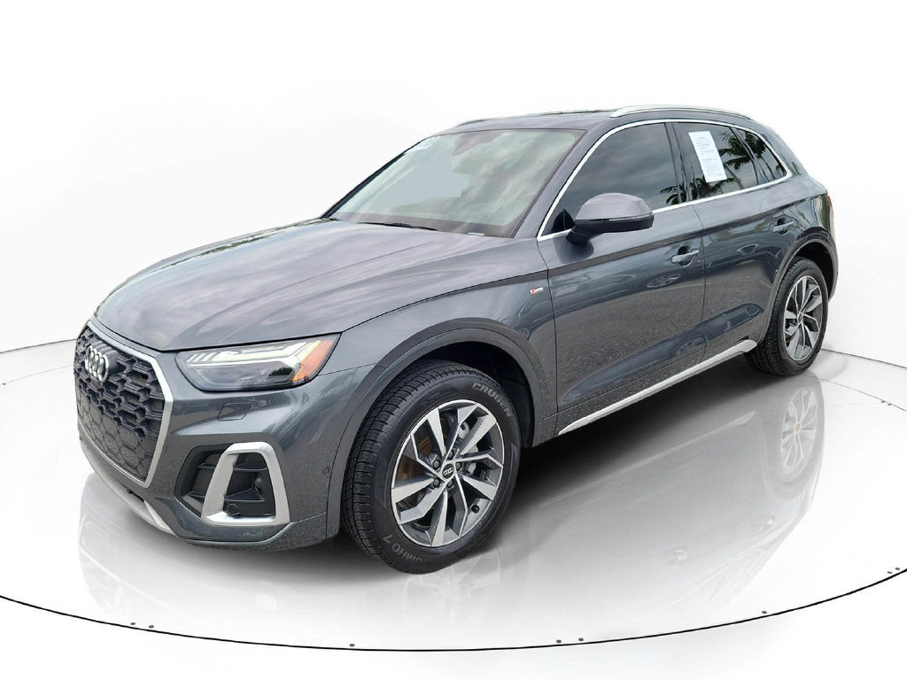 Certified 2023 Audi Q5 2.0T Prestige AWD/4WD image 2