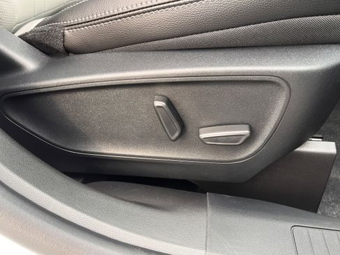 New 2026 Ford Escape Platinum w/ Premium Technology Package image 19