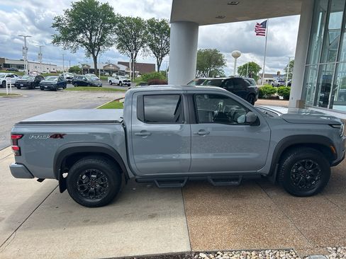 Used 2022 Nissan Frontier PRO-4X w/ Pro-4X Premium Package AWD/4WD image 4