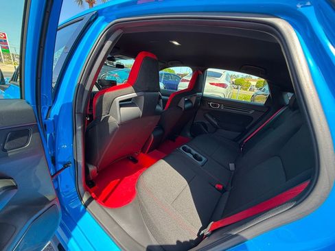 Used 2025 Honda Civic Type R image 24