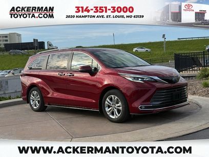 Used 2023 Toyota Sienna Platinum