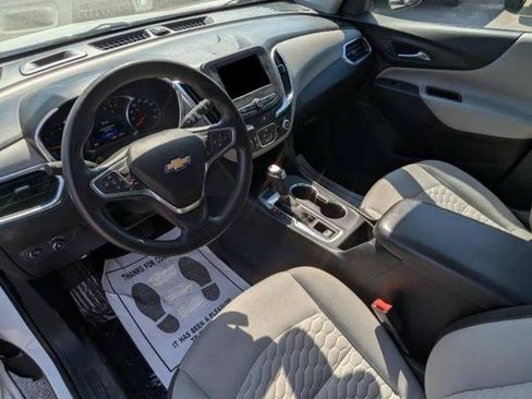 Used 2020 Chevrolet Equinox LT AWD/4WD image 9