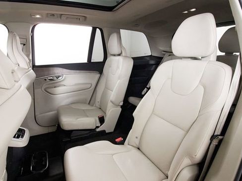 Certified 2023 Volvo XC90 B6 Plus w/ Protection Package Premier AWD/4WD image 22
