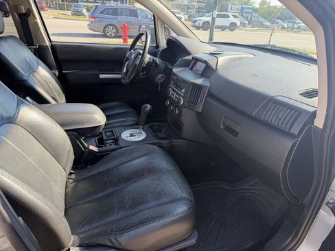 Used 2008 Mitsubishi Endeavor SE AWD/4WD image 7