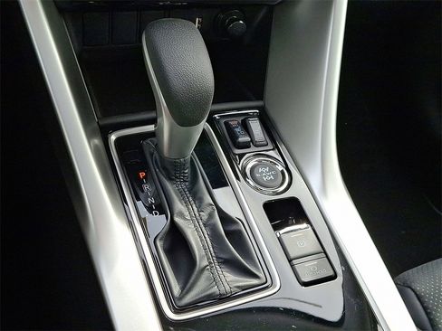 New 2026 Mitsubishi Eclipse Cross SE image 7