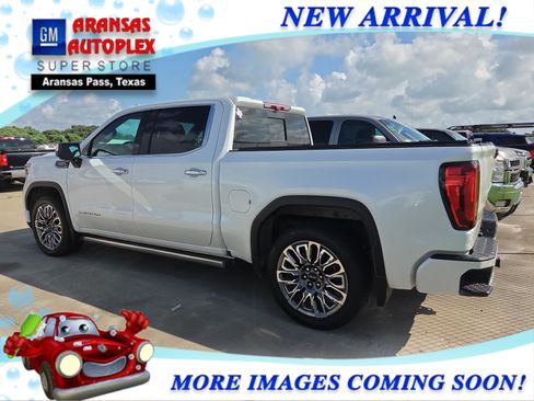 Used 2023 GMC Sierra 1500 Denali Ultimate AWD/4WD image 5