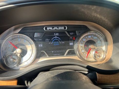 Used 2019 RAM 1500 Limited AWD/4WD image 7