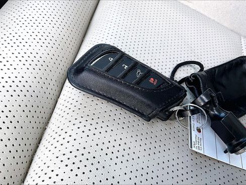 Used 2025 Lexus RX 350 FWD w/ Convenience Package image 15