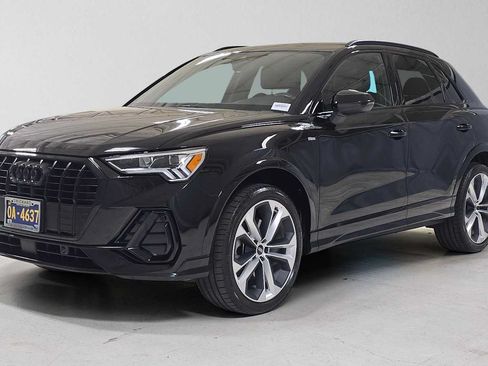 Used 2021 Audi Q3 2.0T Premium Plus w/ Premium Plus Package AWD/4WD image 7