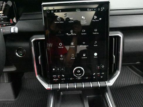 New 2026 GMC Acadia Elevation w/ Elevation Premium Package AWD/4WD image 11