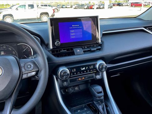 Used 2023 Toyota RAV4 XLE w/ Convenience Package FWD image 10