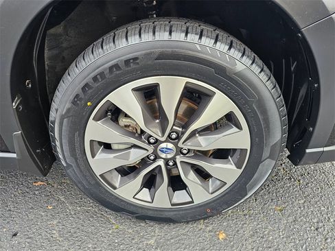 Used 2023 Subaru Outback Touring image 9