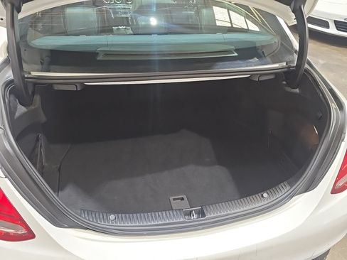 Used 2018 Mercedes-Benz C 300 Sedan image 12