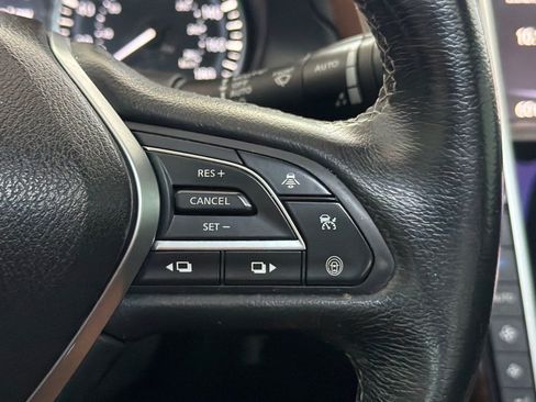 Used 2018 INFINITI Q50 Luxe w/ Sensory Package (Luxe) AWD/4WD image 28