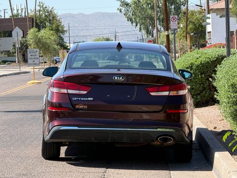 Used 2020 Kia Optima LX FWD image 5