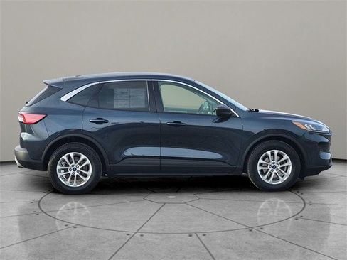 Certified 2022 Ford Escape SE w/ Convenience Package image 13