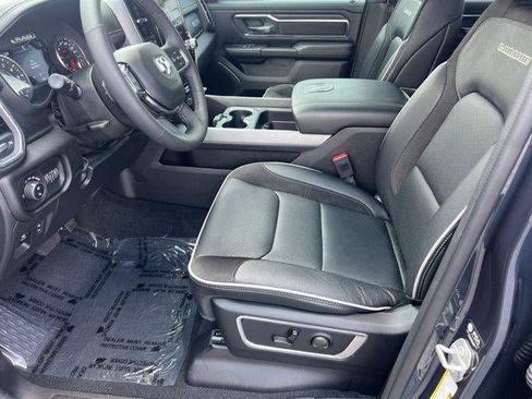 Used 2026 RAM 1500 Laramie w/ Sport Appearance Package AWD/4WD image 9