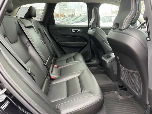 Used 2025 Volvo XC60 B5 Core w/ Protection Package Premier image 12