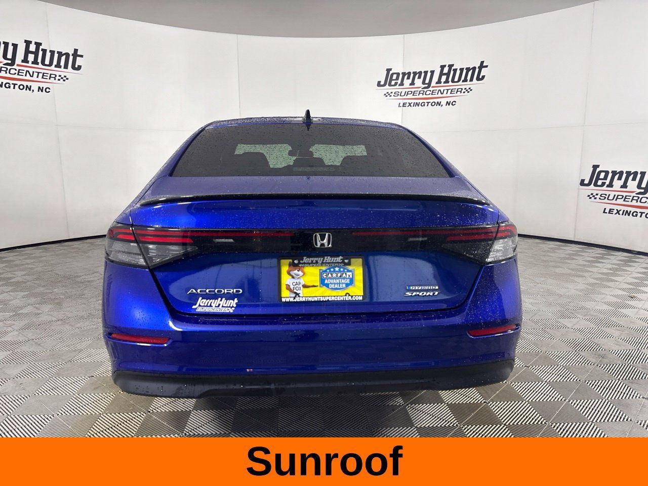 Used 2024 Honda Accord Sport image 6