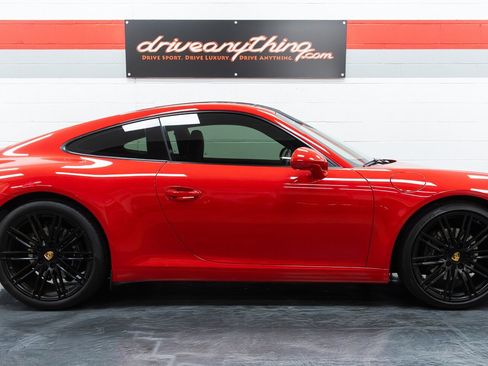 Used 2015 Porsche 911 Carrera image 19