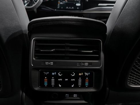 Used 2021 Audi RS Q8 image 35