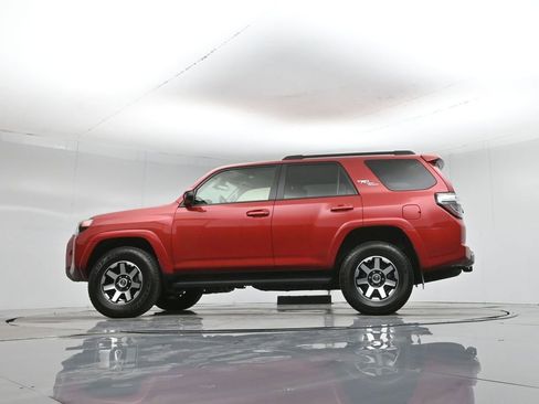 Used 2024 Toyota 4Runner TRD Off-Road image 51